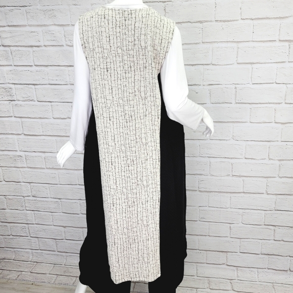 Designer Chalet Florence Zip Front Hi Lo Vest EUC! Size:L Black/Winter White - Picture 4 of 11